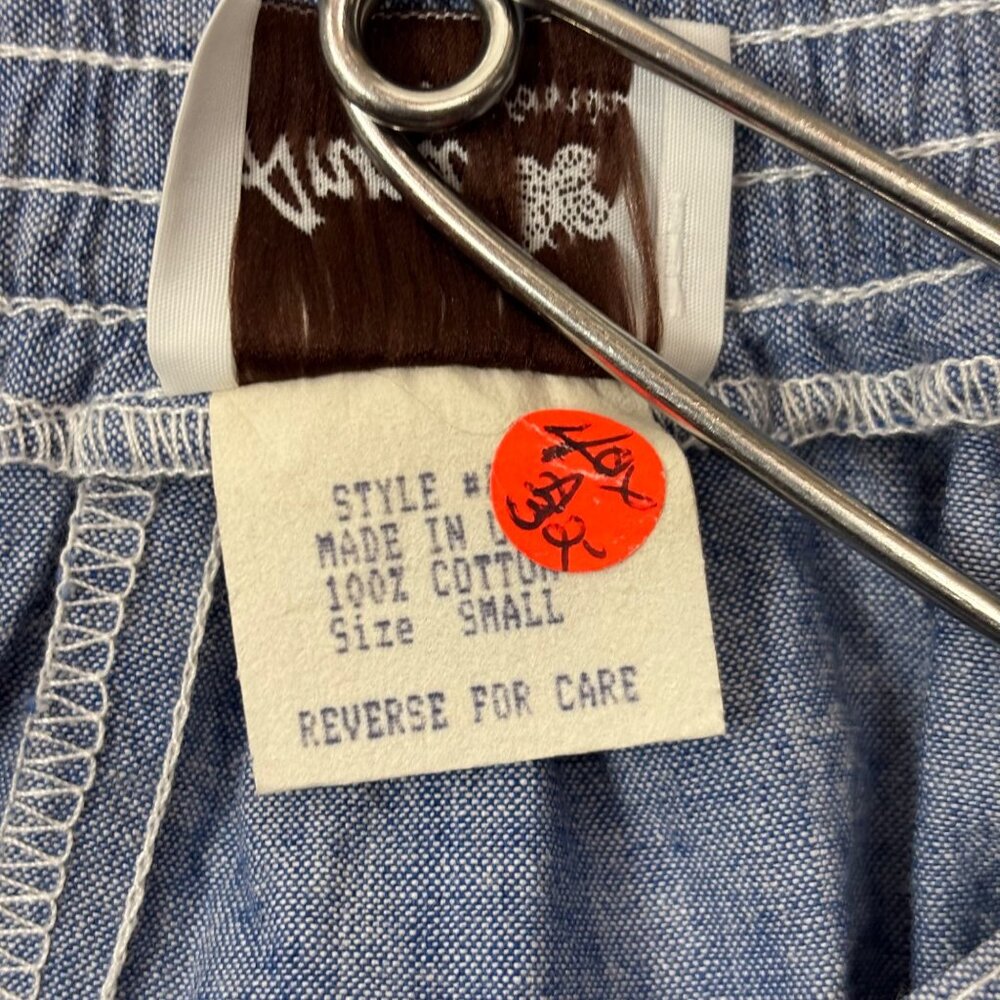 Vintage 80s Chambray Skirt Womens Small Blue Fit & Flare Button Down Hip Pockets - Picture 9 of 10
